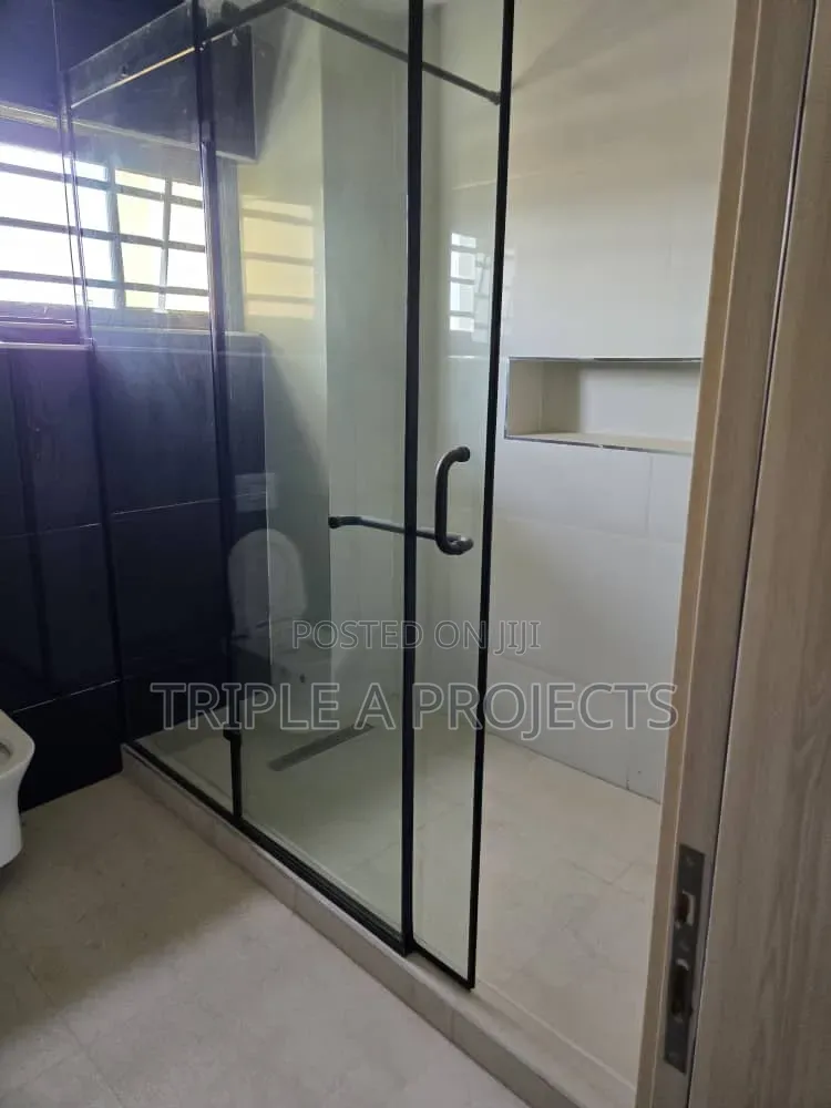 4bdrm Townhouse/Terrace in Katampe (Main) for sale