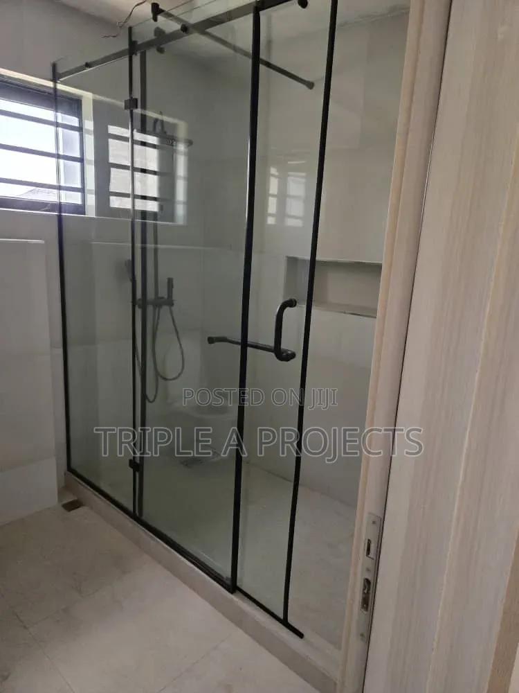 4bdrm Townhouse/Terrace in Katampe (Main) for sale