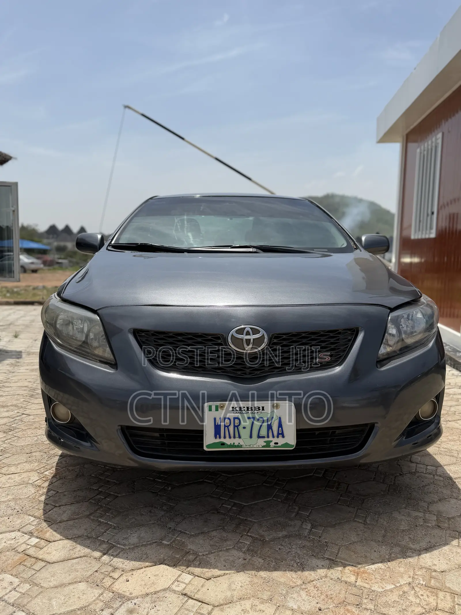 Toyota Corolla S 4dr Sedan (1.8L 4cyl 4A) 2010 Gray