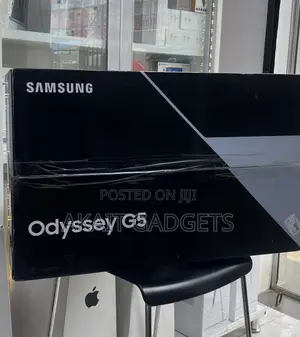 Samsung Odyssey G55C 32" 1440p HDR 165 Hz Curved Gaming Monitor