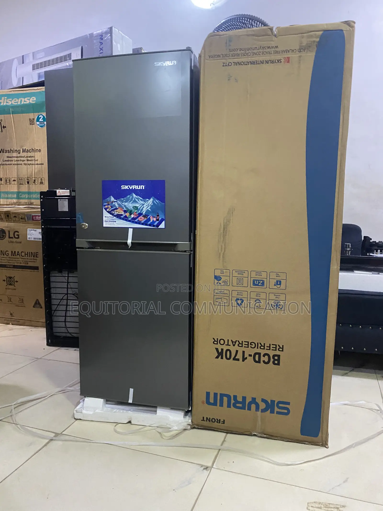 Skyrun 170L Refrigerator With Lower Freezer Compartment