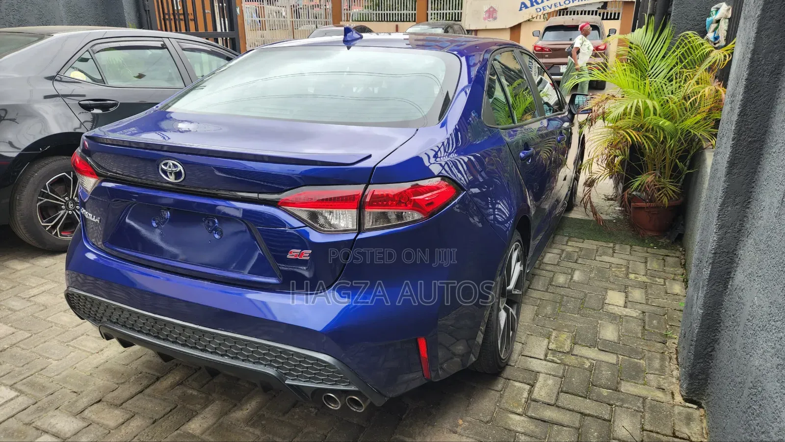 Toyota Corolla SE 2022 Blue