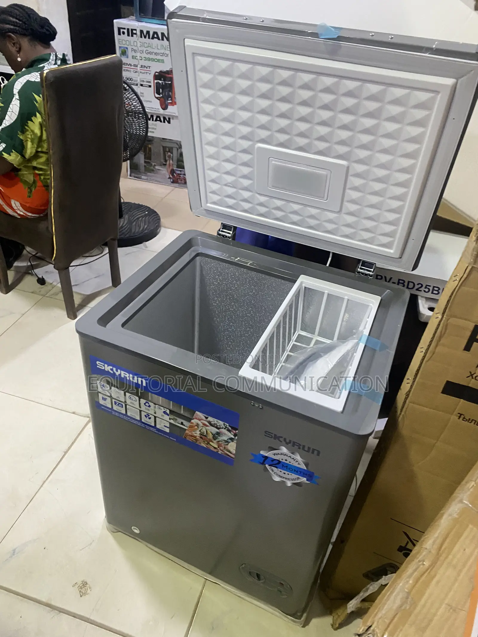 Skyrun 100L Chest Freezer BD-100HNW With Fast Cooling