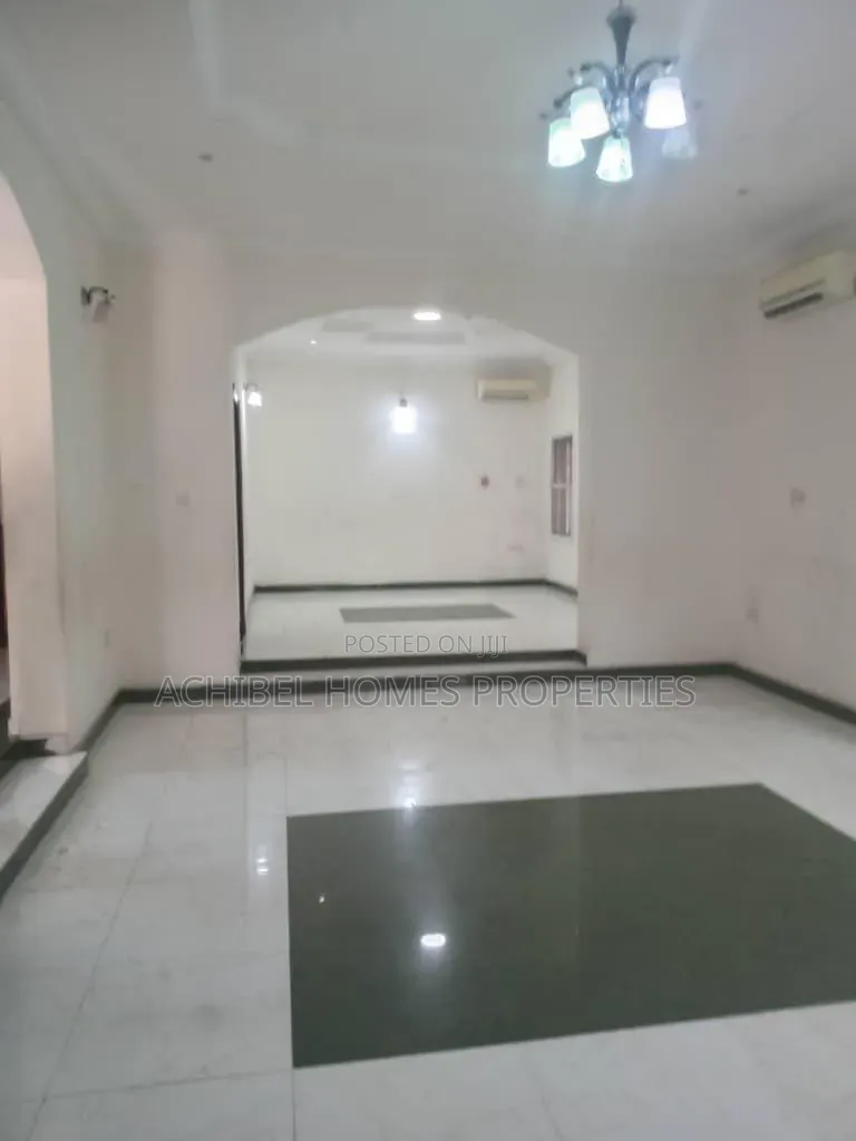 5bdrm Townhouse / Terrace in Marwa, Lekki Phase 1 for rent