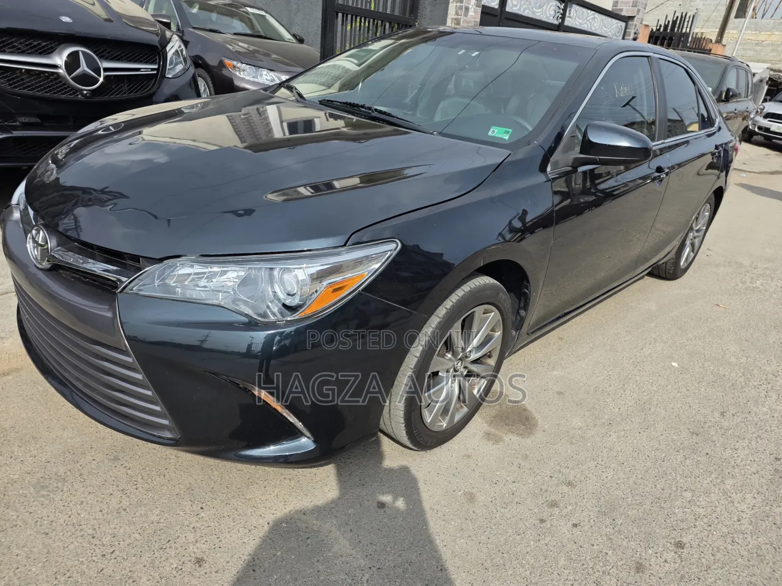 Toyota Camry XLE 4dr Sedan (3.5L 6cyl 6A) 2015 Black