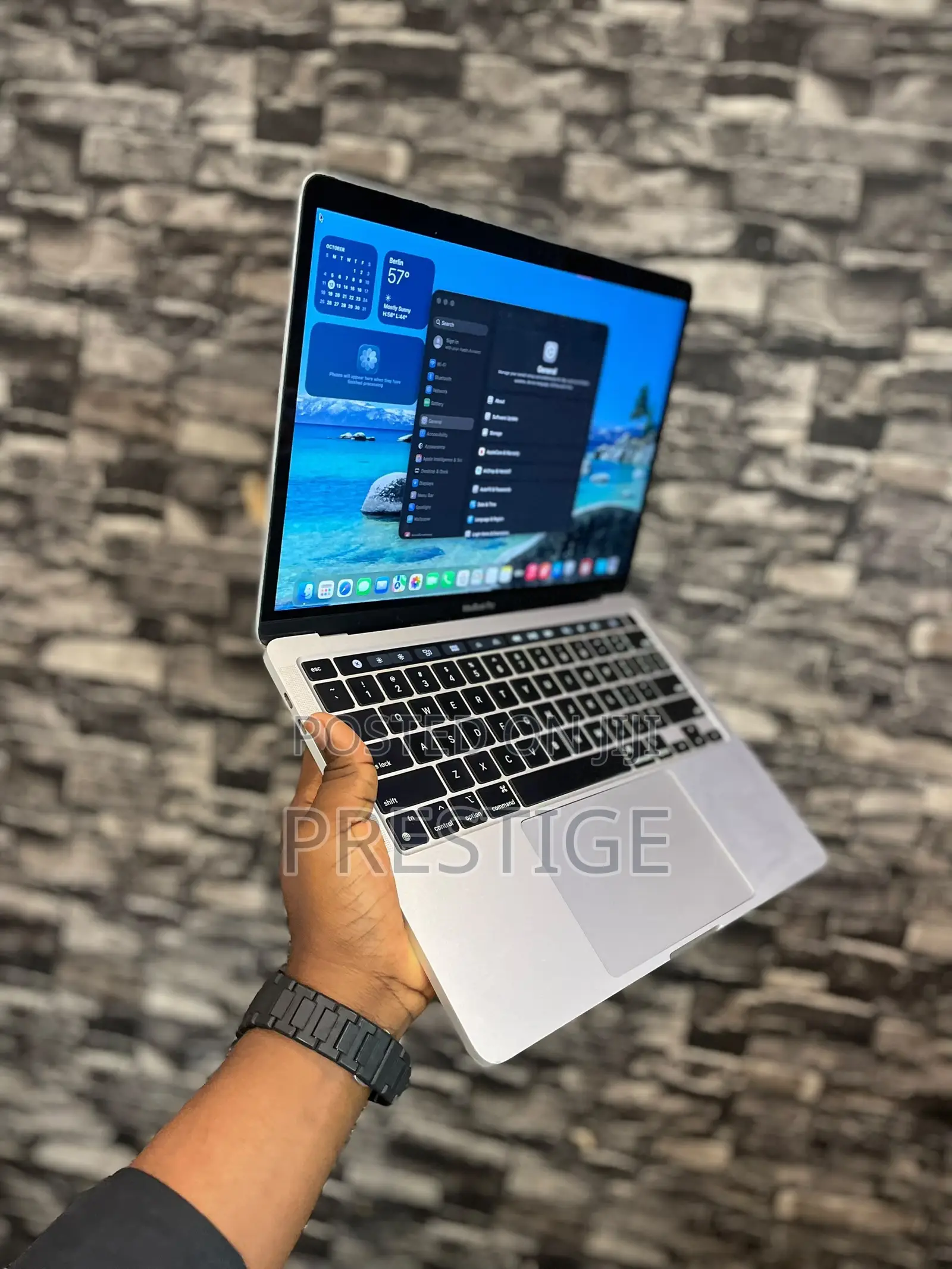 Laptop Apple MacBook Pro 2021 M1 16GB Apple M1 Pro SSD 1T