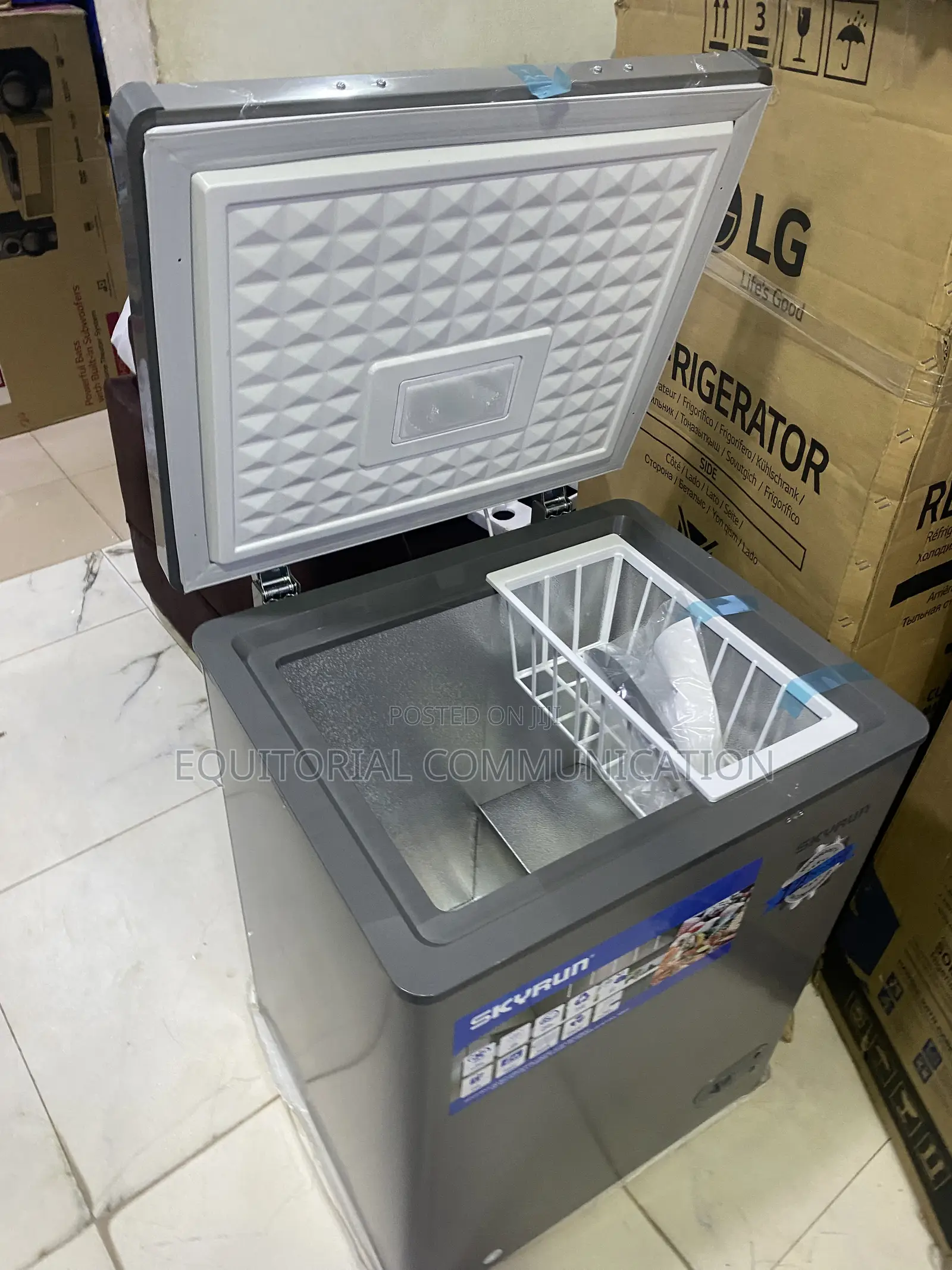 SKYRUN BD-100HNW 100L Freezer for Meat and Fish Storage