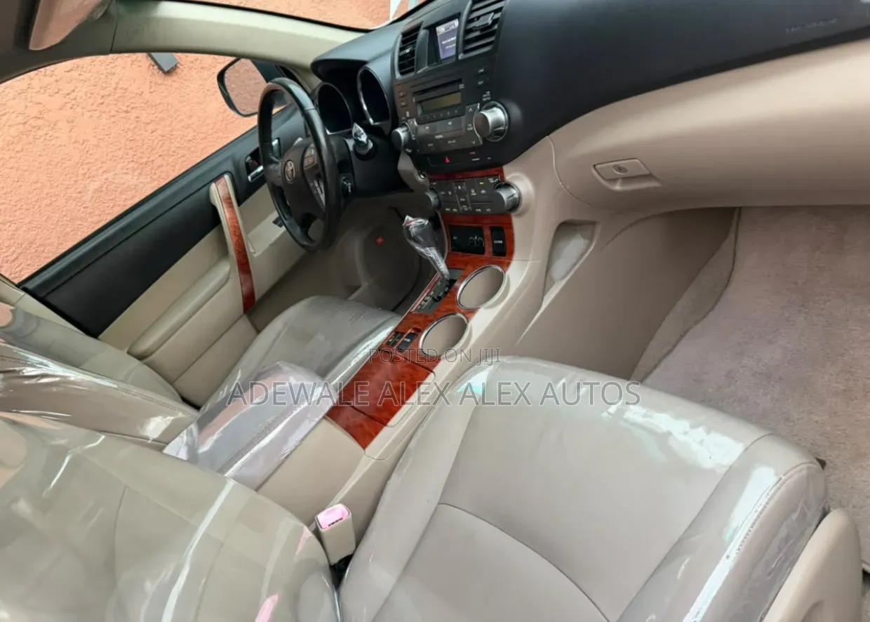 Toyota Highlander 2009 White