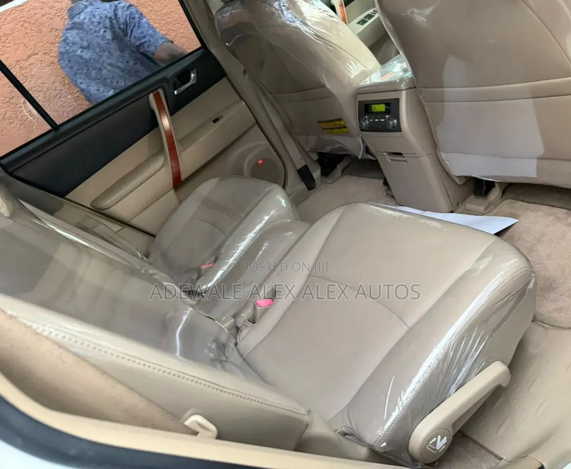 Toyota Highlander 2009 White