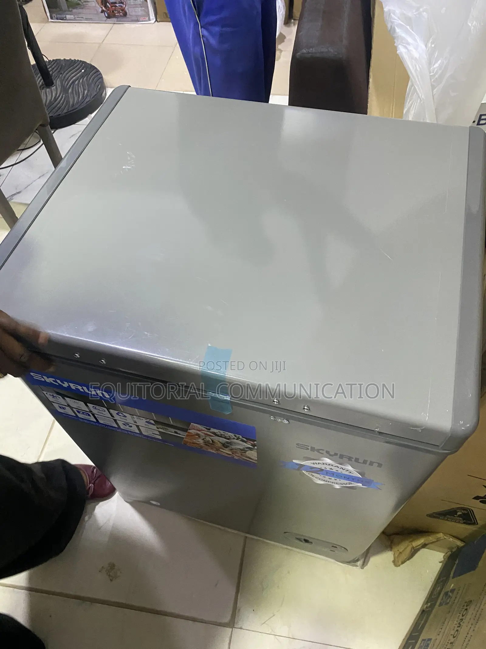 SKYRUN 100L Deep Freezer With Convenient Chest Design