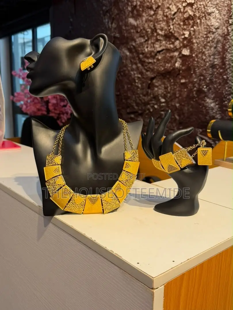 Jewelry Set(necklace,ring,earrings and Bracelet) for Women