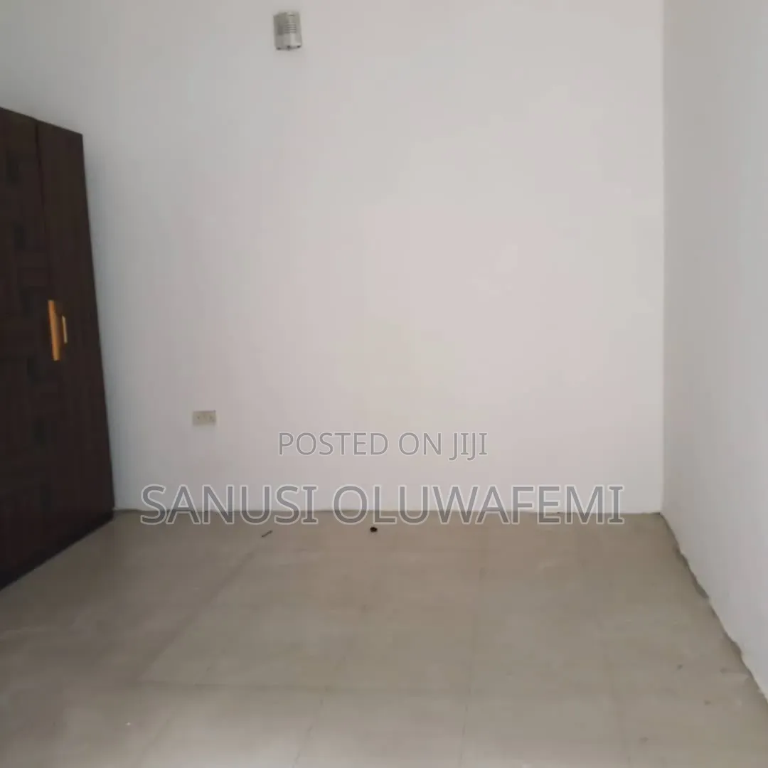 3bdrm Duplex in Ikeja GRA for rent