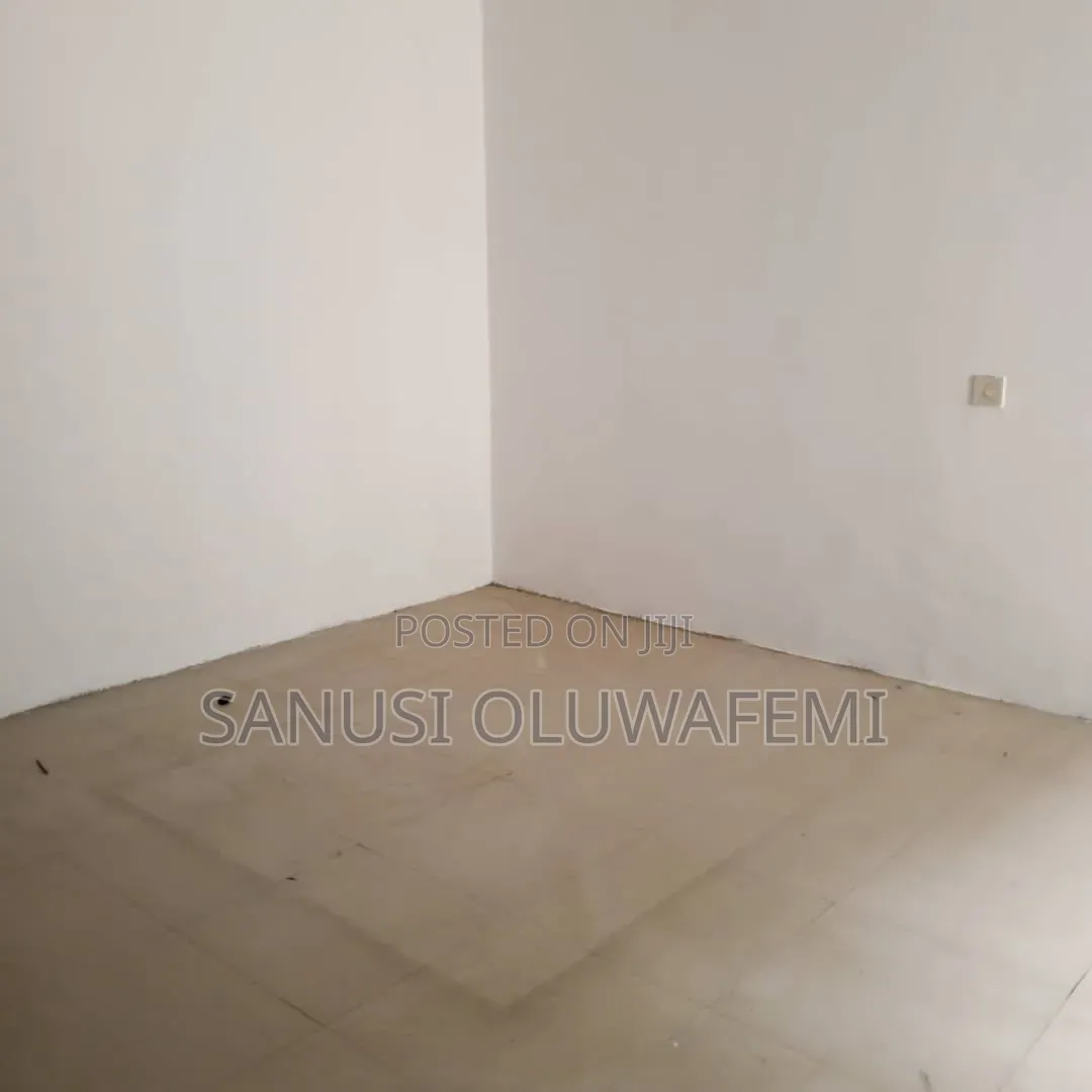 3bdrm Duplex in Ikeja GRA for rent