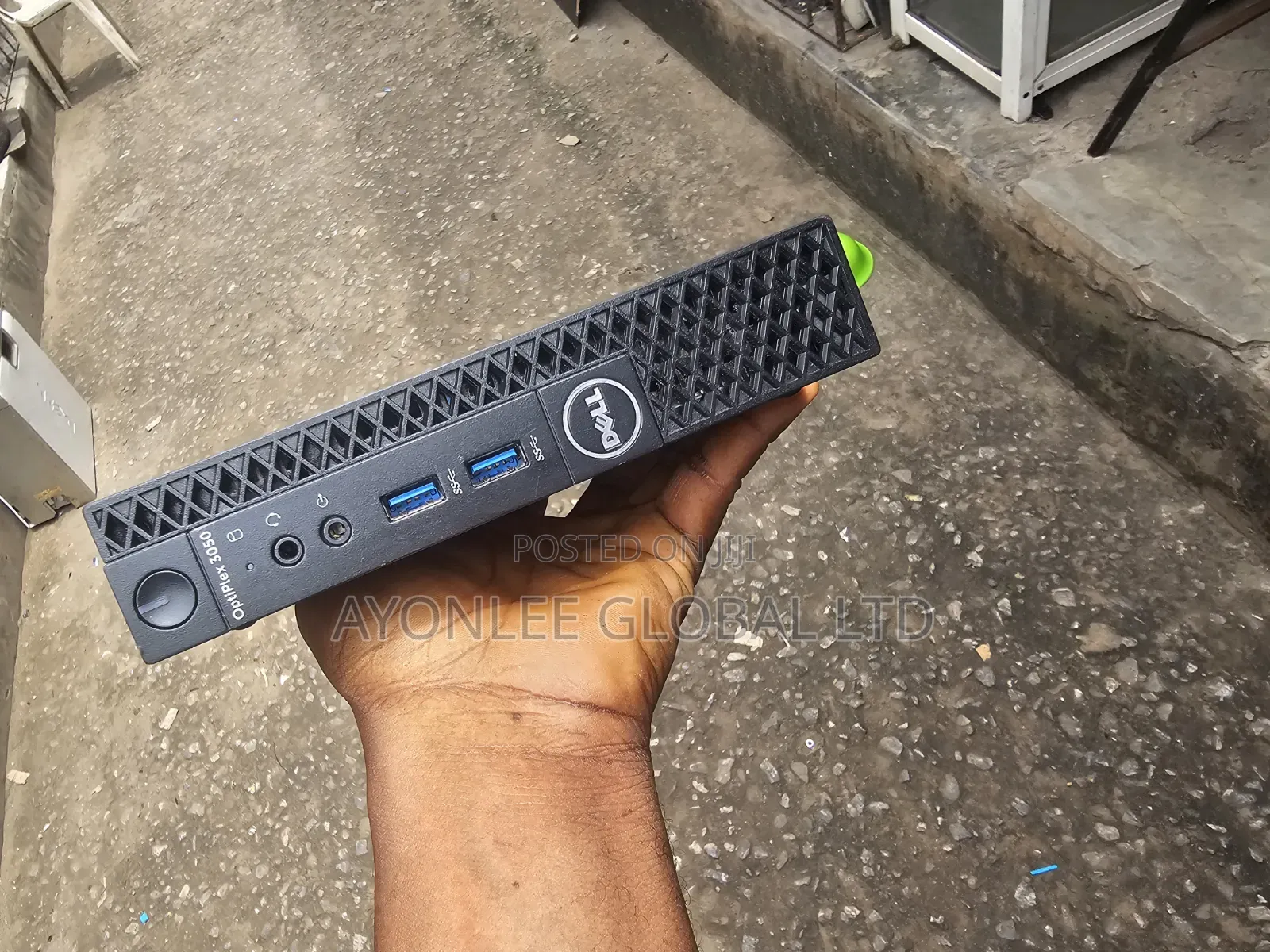 Desktop Computer Dell OptiPlex 3050 8GB Intel Core i5 SSD 256GB