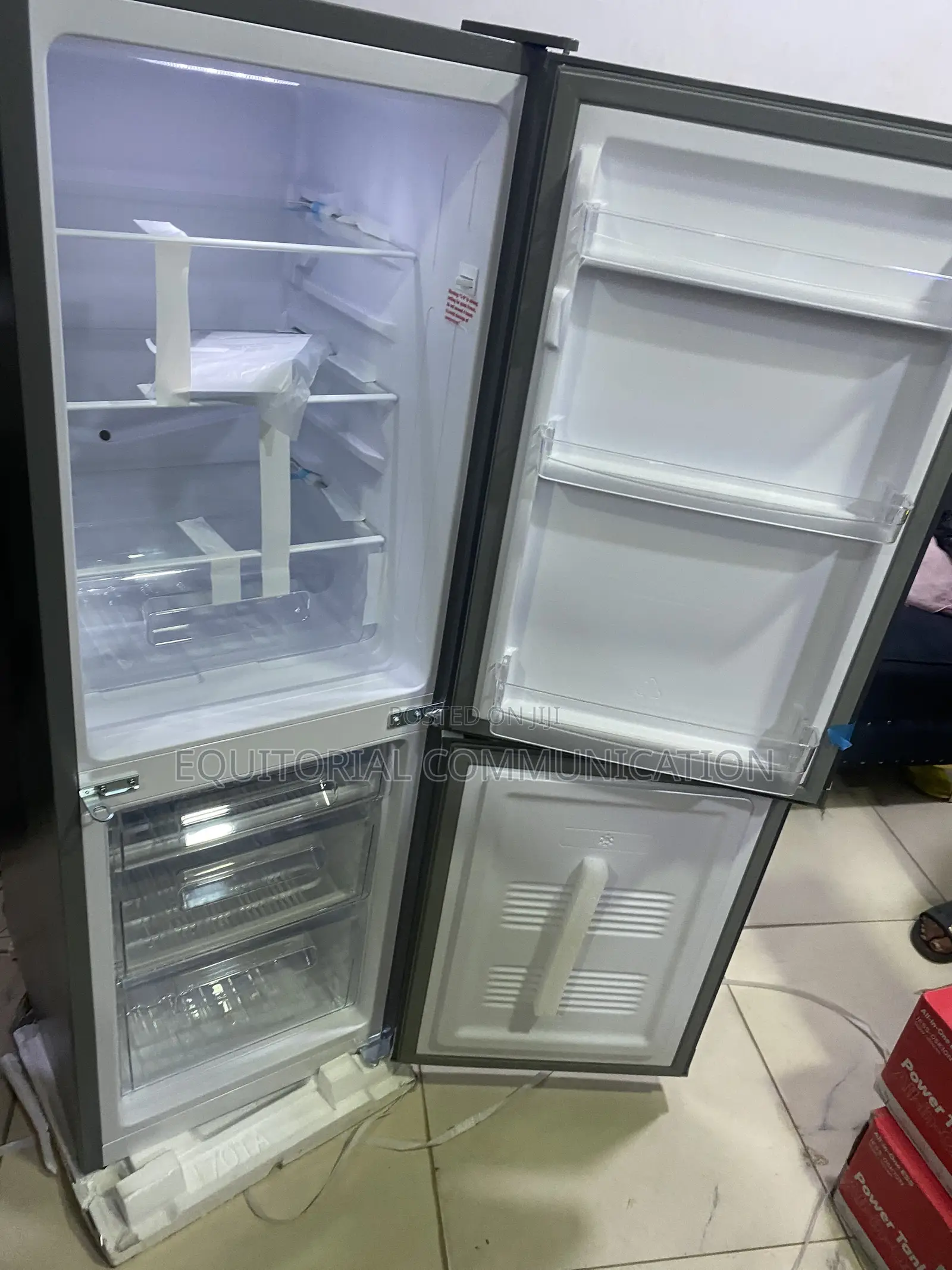 Skyrun 170L Bottom Freezer Refrigerator for Small Homes