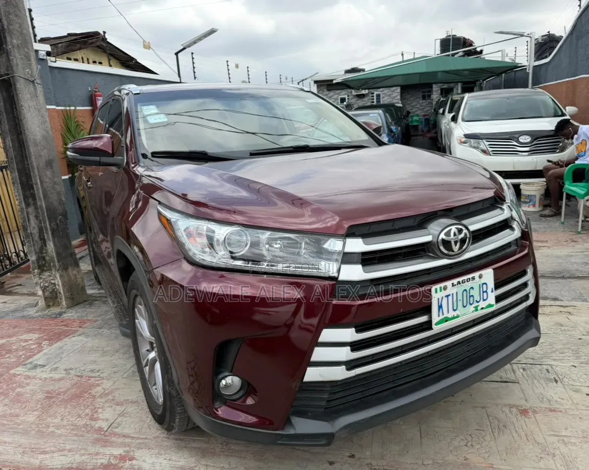 Toyota Highlander 2015 Burgundy
