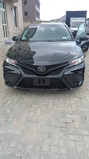 Toyota Camry 2019 Black