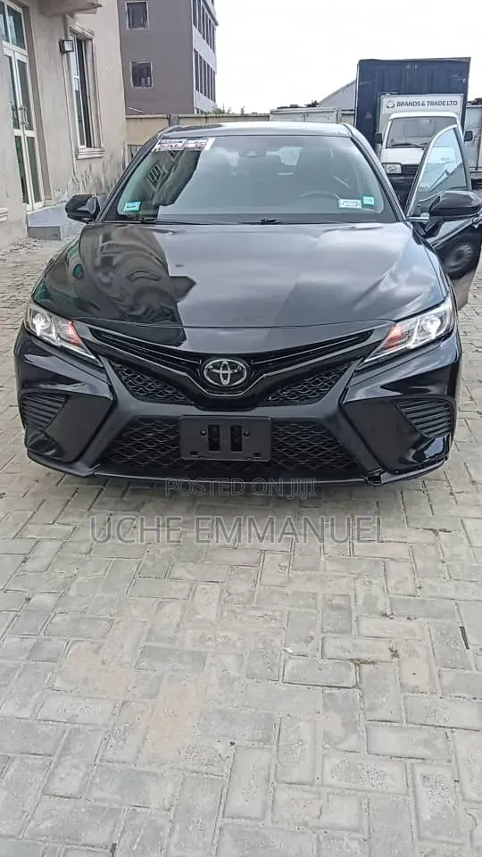 Toyota Camry 2019 Black