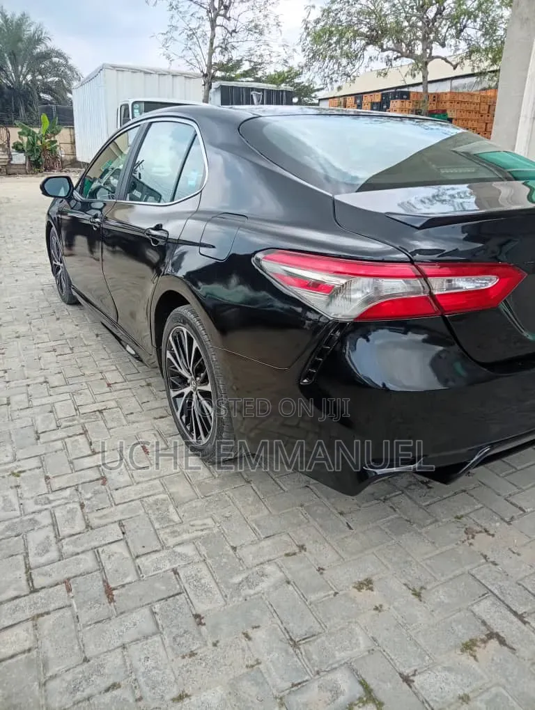 Toyota Camry 2019 Black