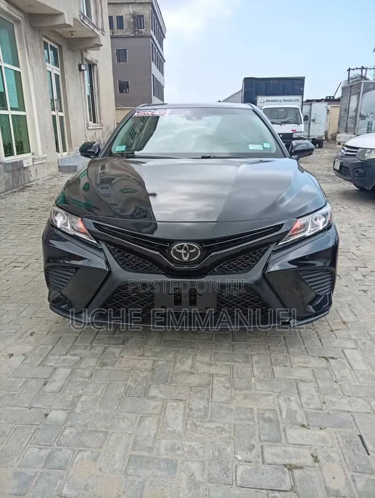 Toyota Camry 2019 Black