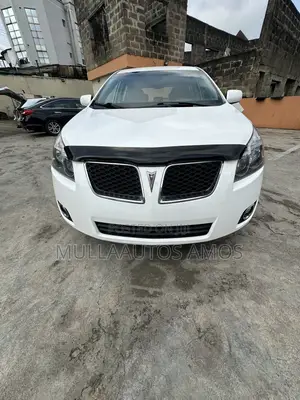 Pontiac Vibe 2008 White