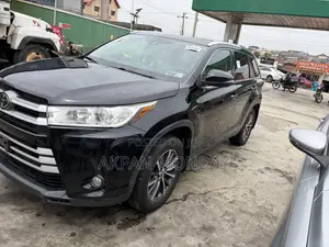 Toyota Highlander 2019 Black