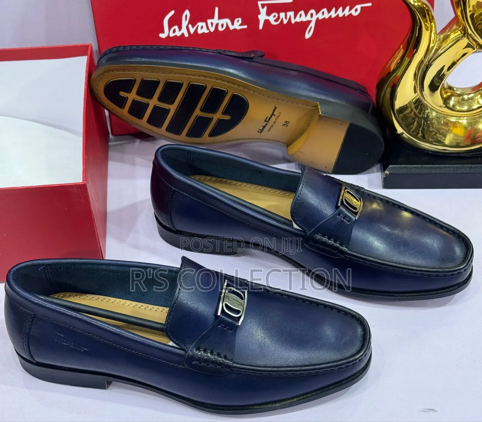 Original Luxury Italian Salvatore Ferragamo Shoe