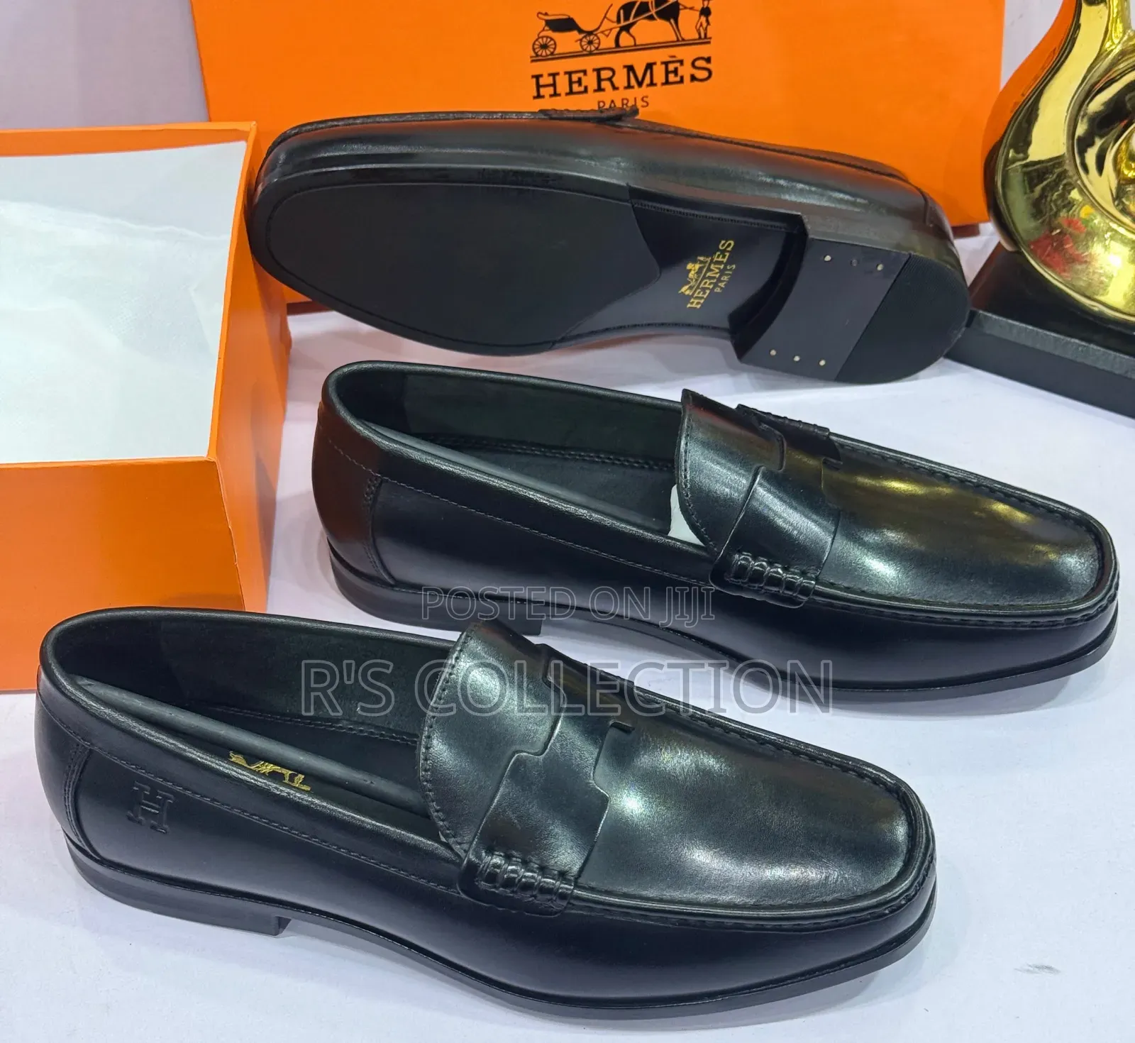 Original Luxury Italian Salvatore Ferragamo Shoe