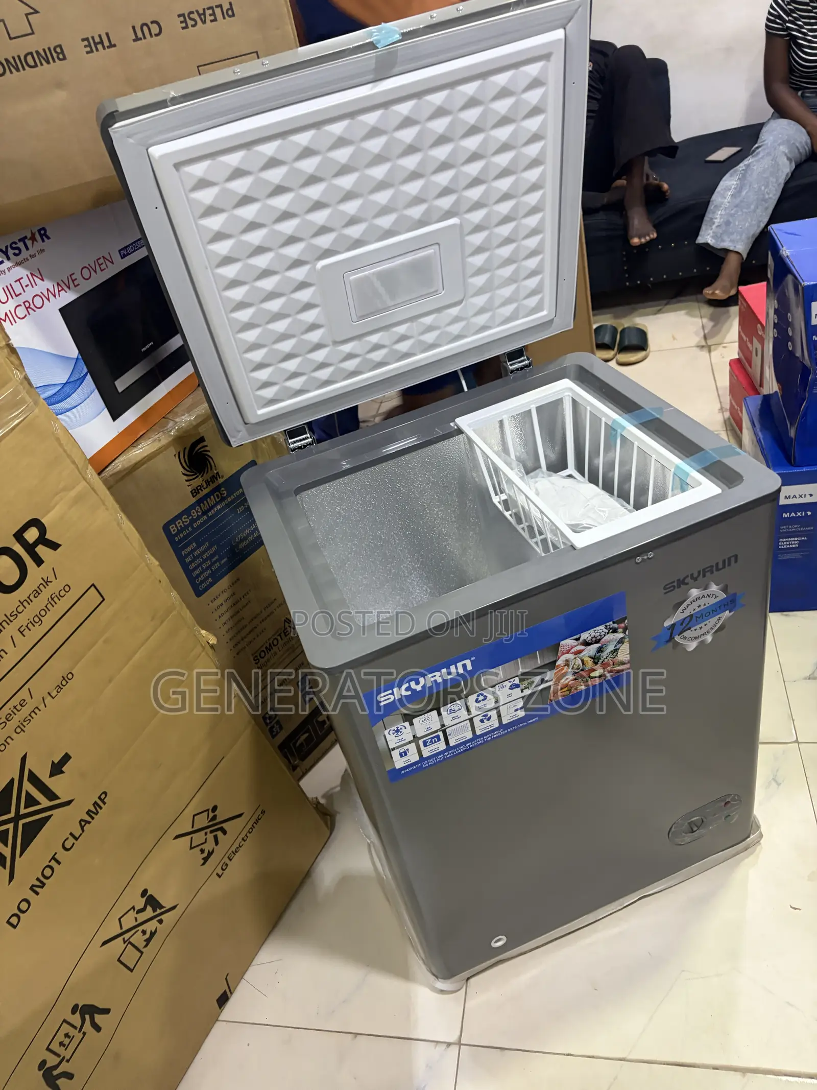Skyrun BD-100HW 100L Chest Freezer for Student Accommodation