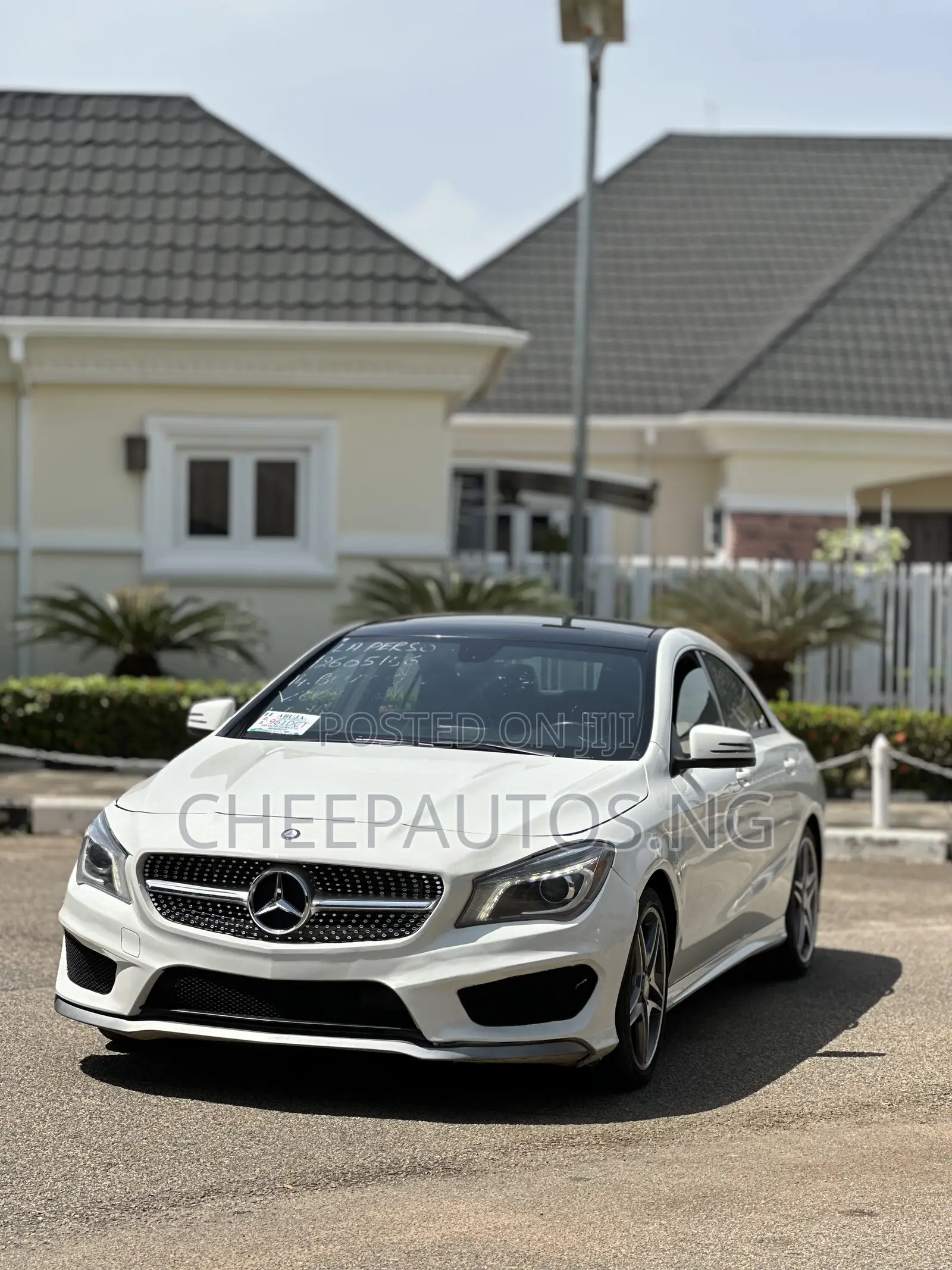 Mercedes-Benz CLA-Class CLA 250 4MATIC Sedan 2014 White