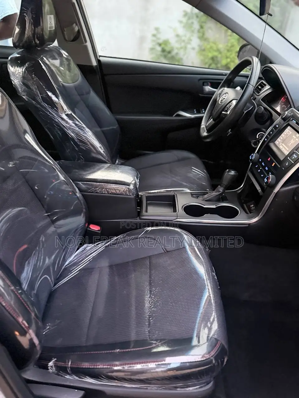 Toyota Camry SE 4dr Sedan (2.5L 4cyl 6A) 2016 Gray