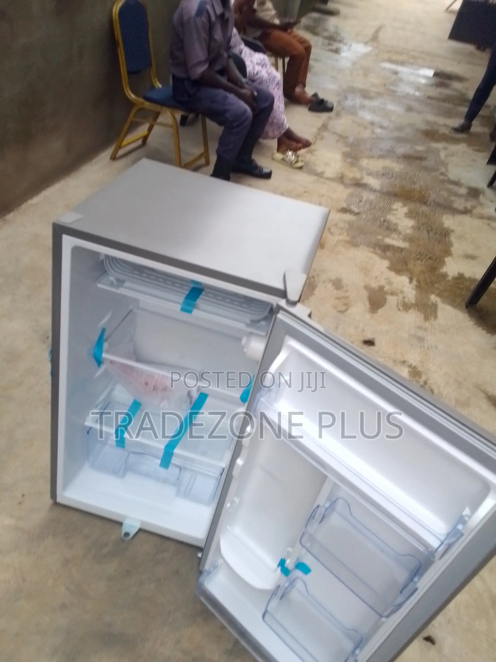 Bruhm 93L Refrigerator for Personal Use