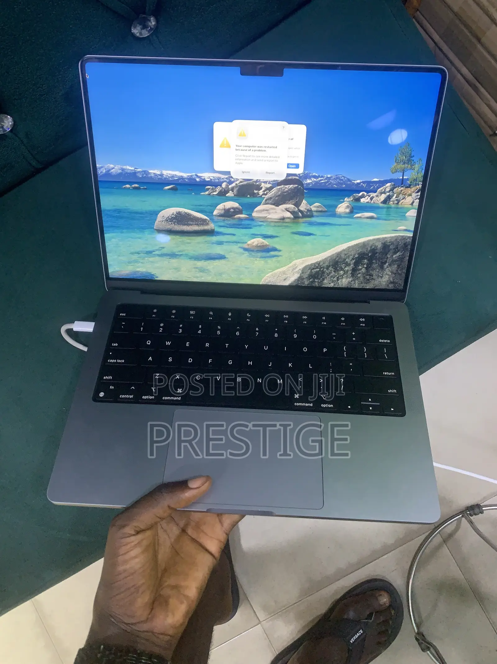 Laptop Apple MacBook Pro 2023 M2 16GB Apple M3 Pro SSD 1T