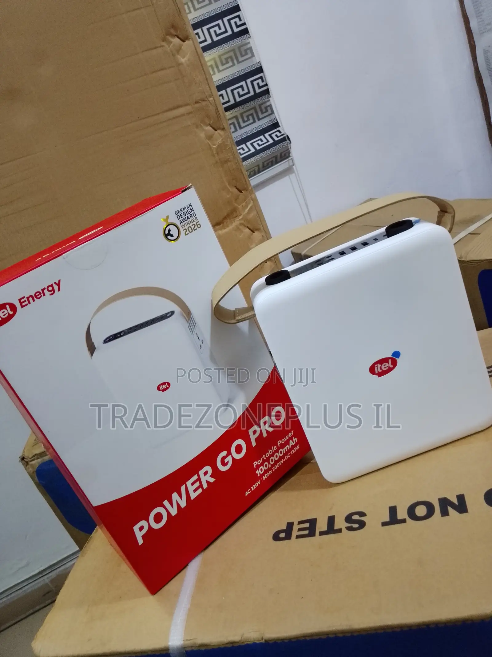 Itel Power Go Pro Extended-Capacity Mobile Charging Unit