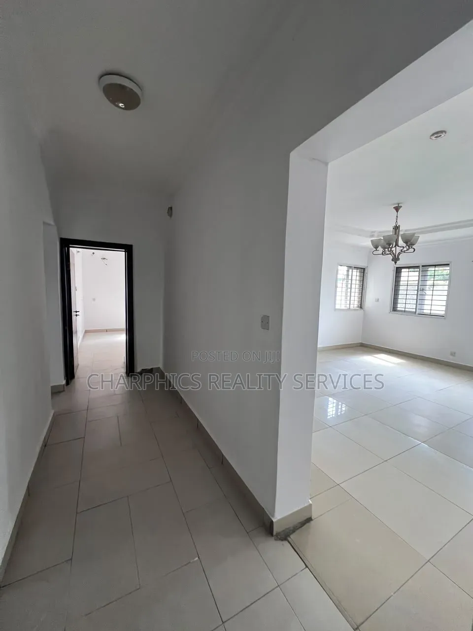 3bdrm Apartment in Lekki Phase 1 for rent