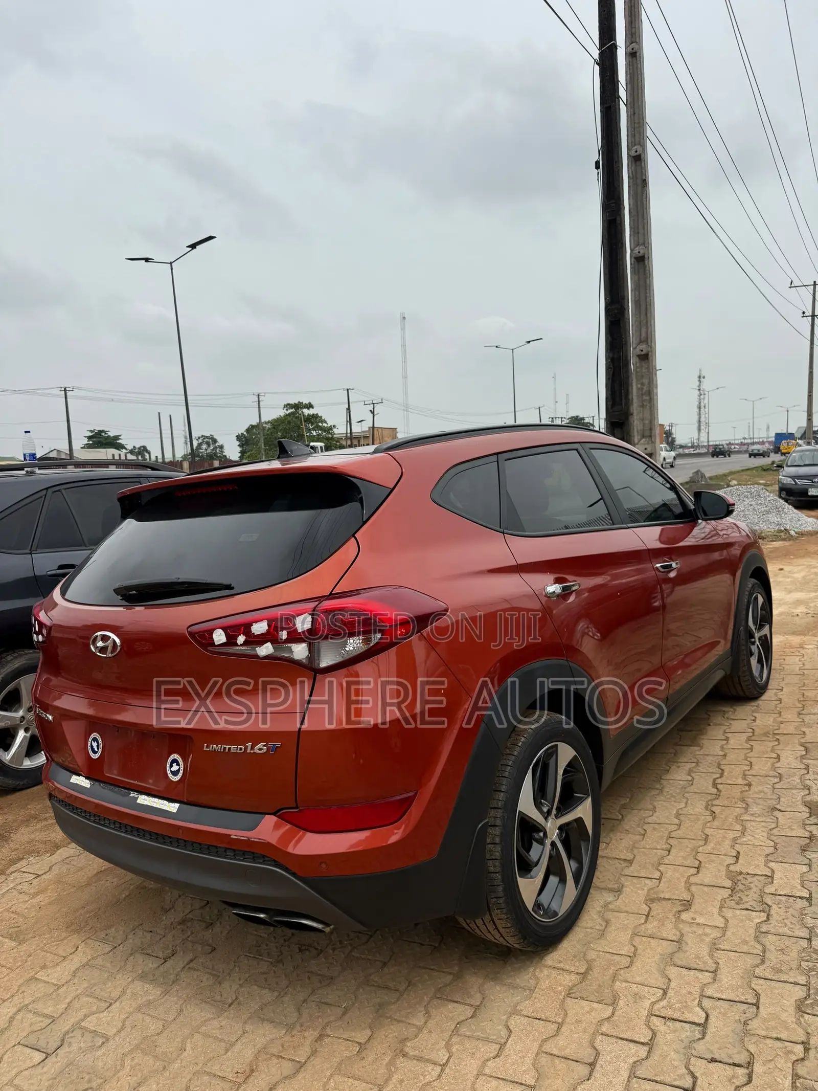 Hyundai Tucson 2016 Orange