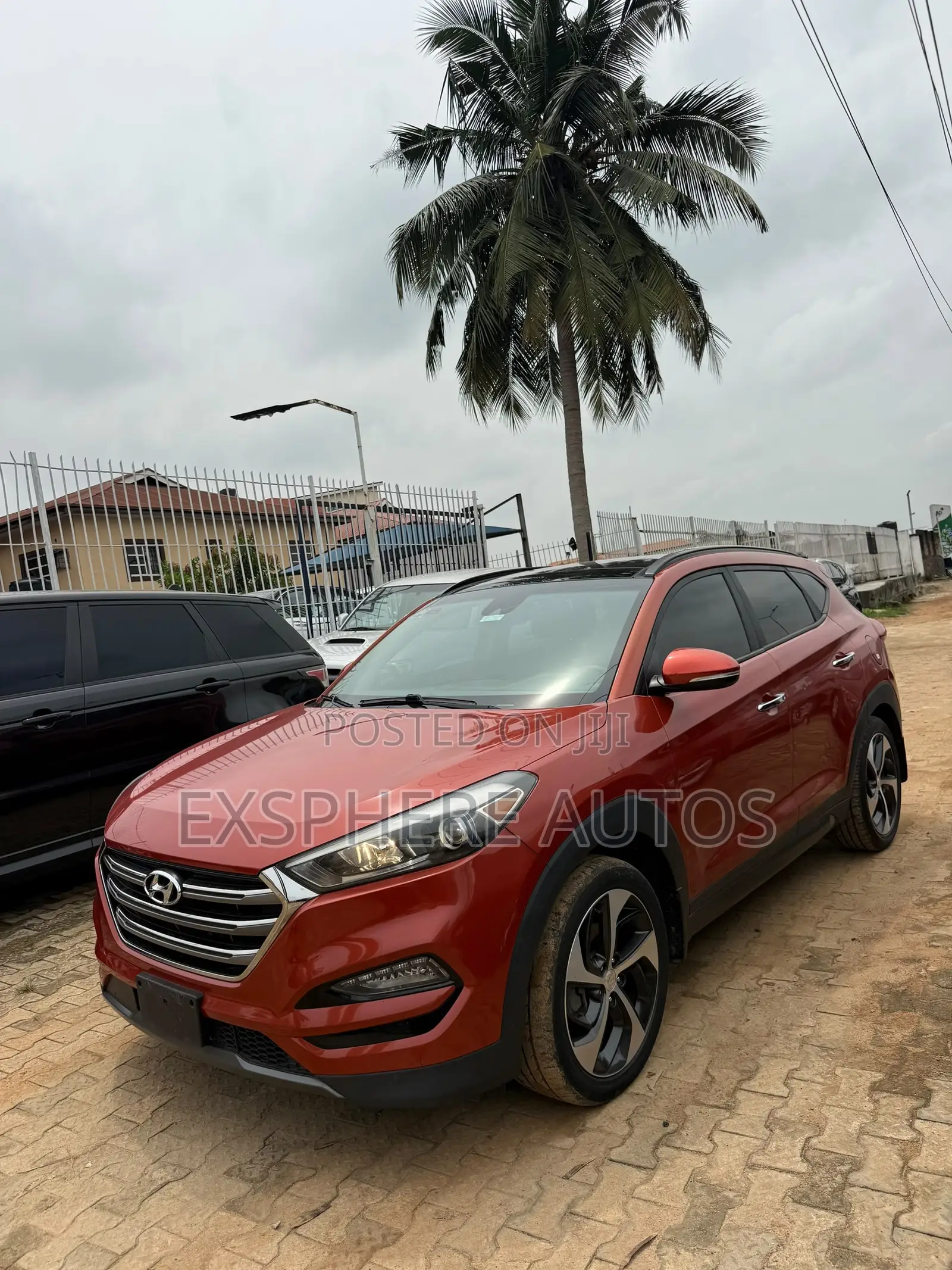 Hyundai Tucson 2016 Orange