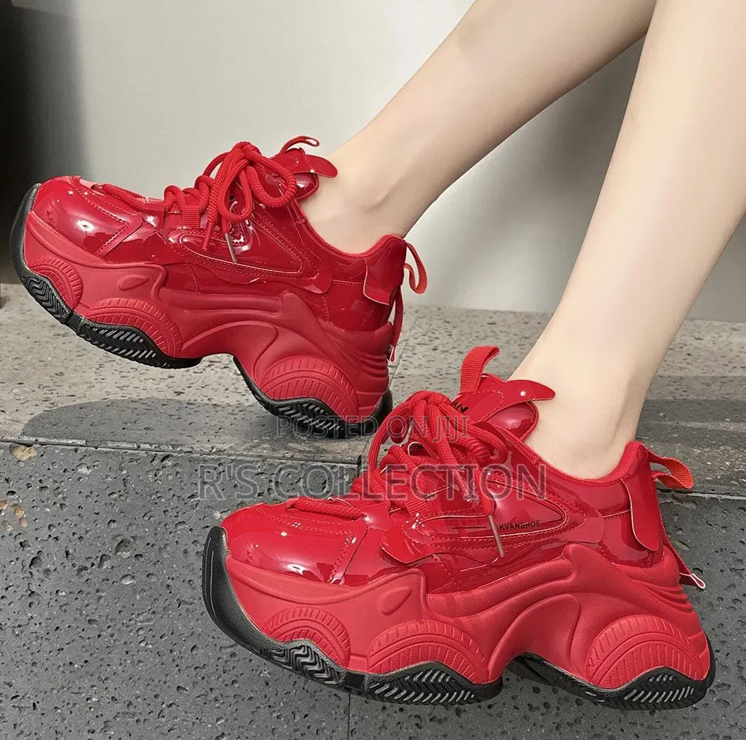 Ladies Fashion Design Shoes