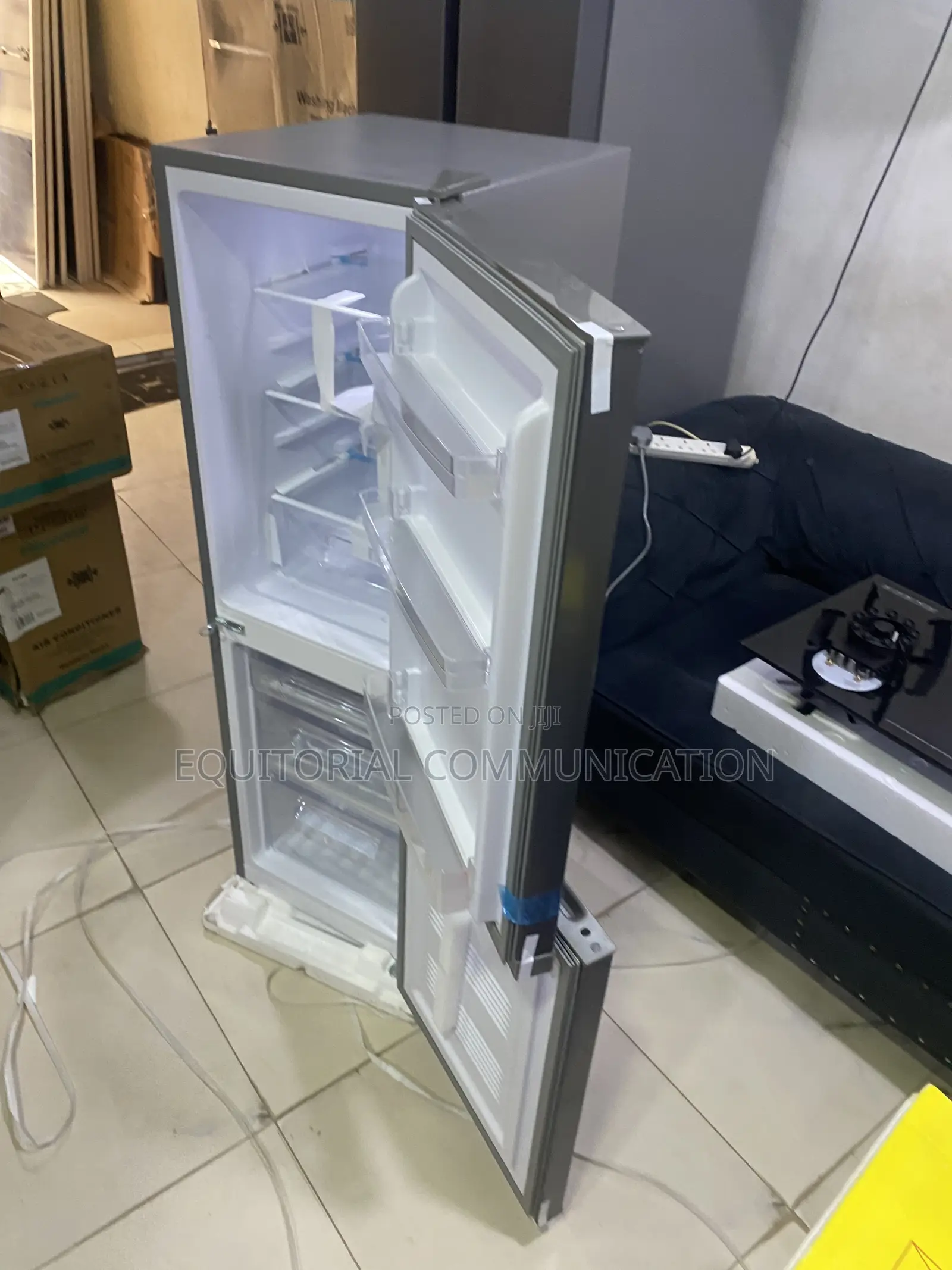 Skyrun BCD-170K 170L Bottom Freezer Fridge for Family Use
