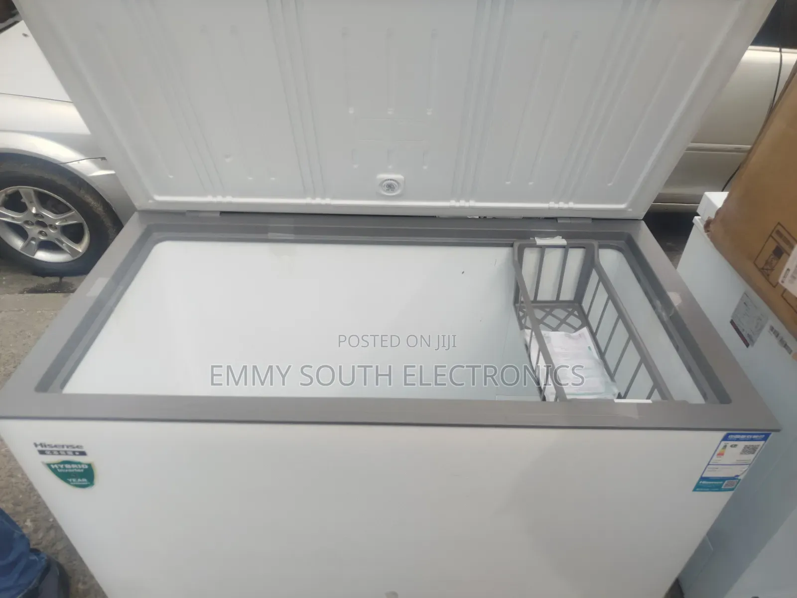 Hisense Hybrid Inverter Chest Deep Freezer 300 Liters