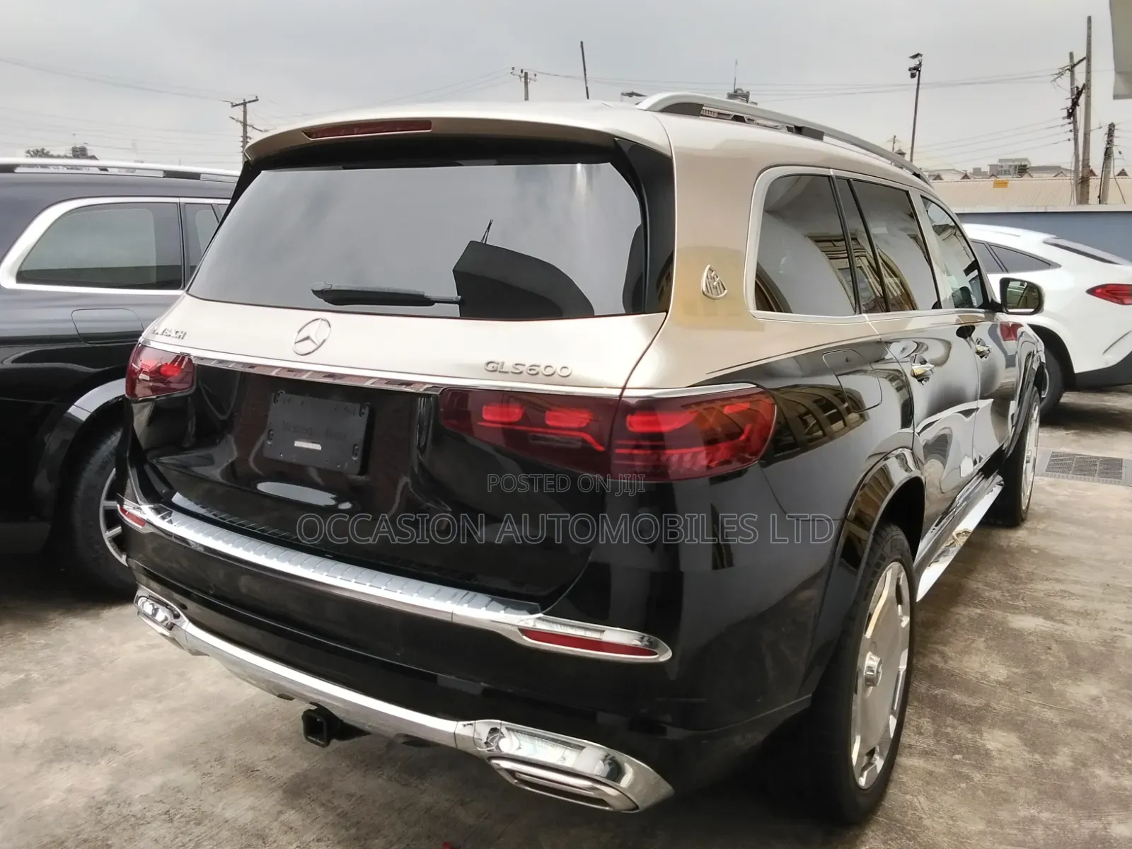 Mercedes-Benz Maybach GLS GLS 600 AWD 2024 Gold