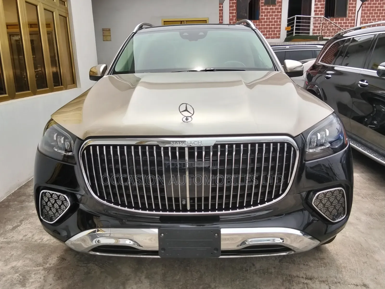 Mercedes-Benz Maybach GLS GLS 600 AWD 2024 Gold