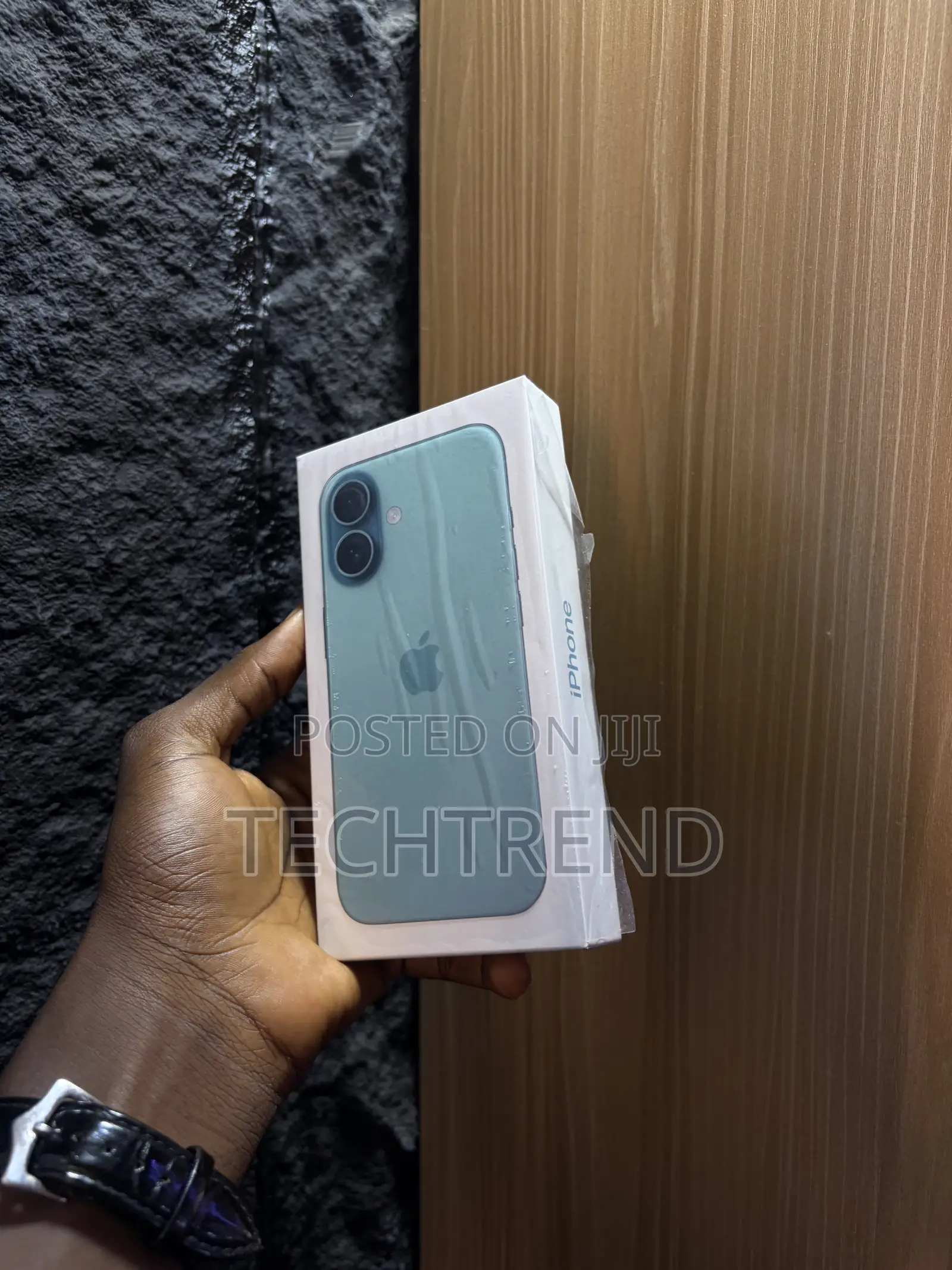 New Apple iPhone 16 128 GB