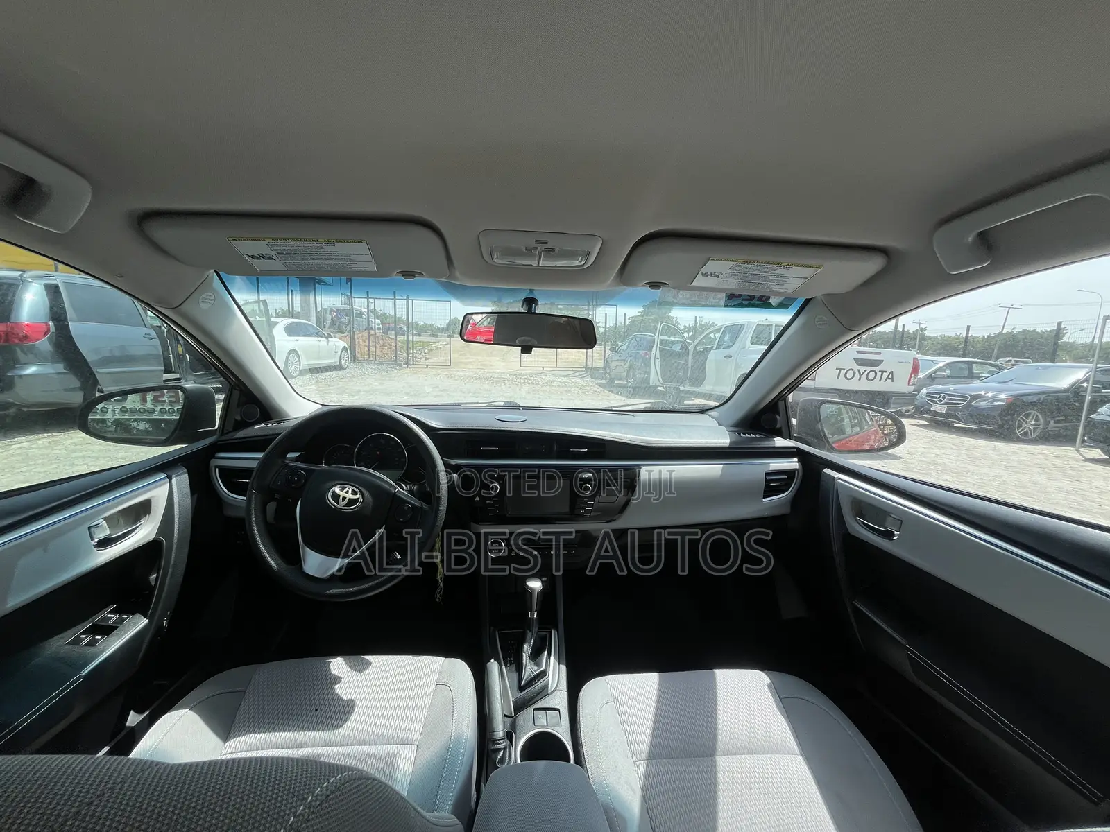 Toyota Corolla LE 4dr Sedan (1.8L 4cyl CVT) 2014 Red