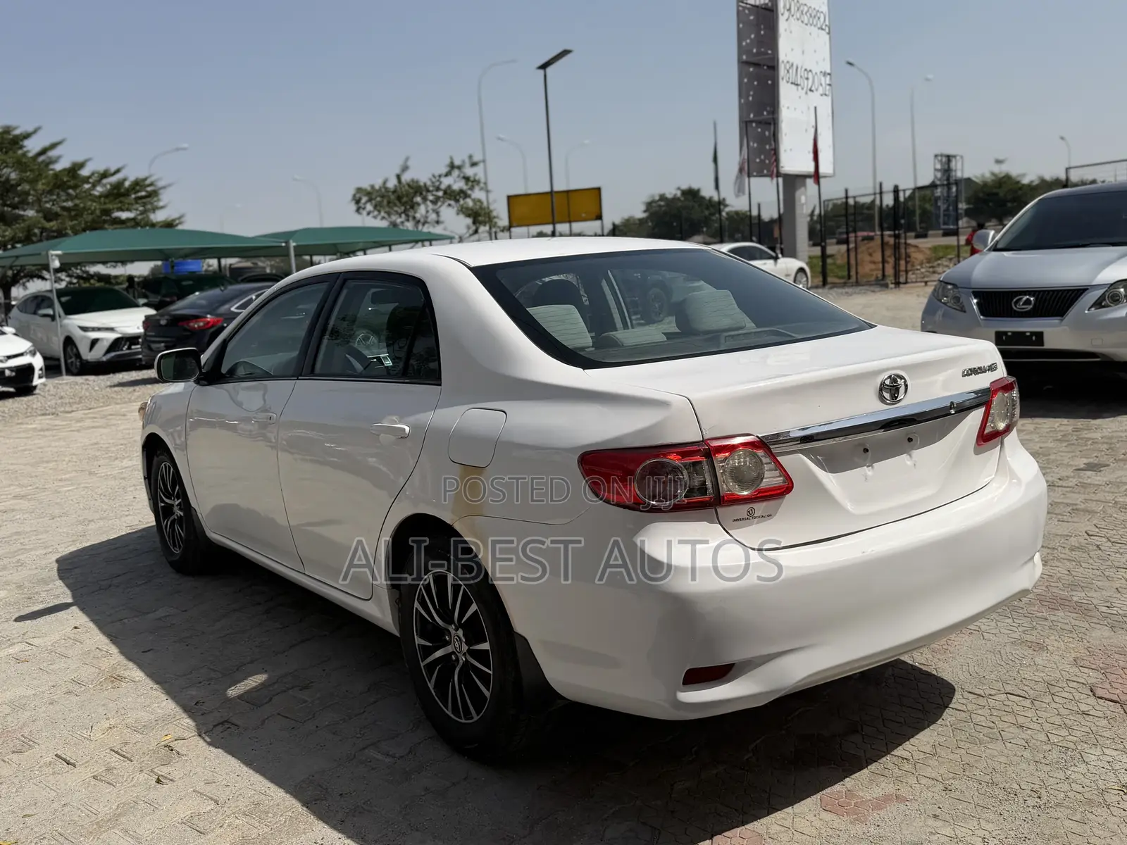 Toyota Corolla 2011 White