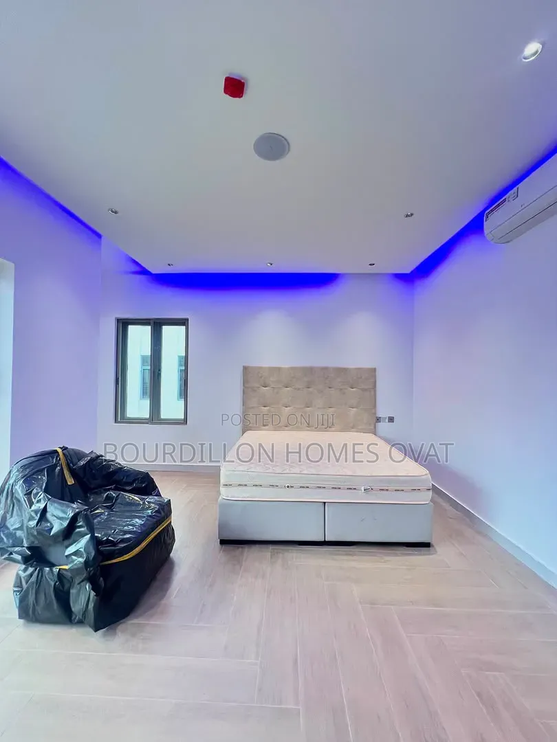3bdrm Maisonette in Old Ikoyi Lagos for rent