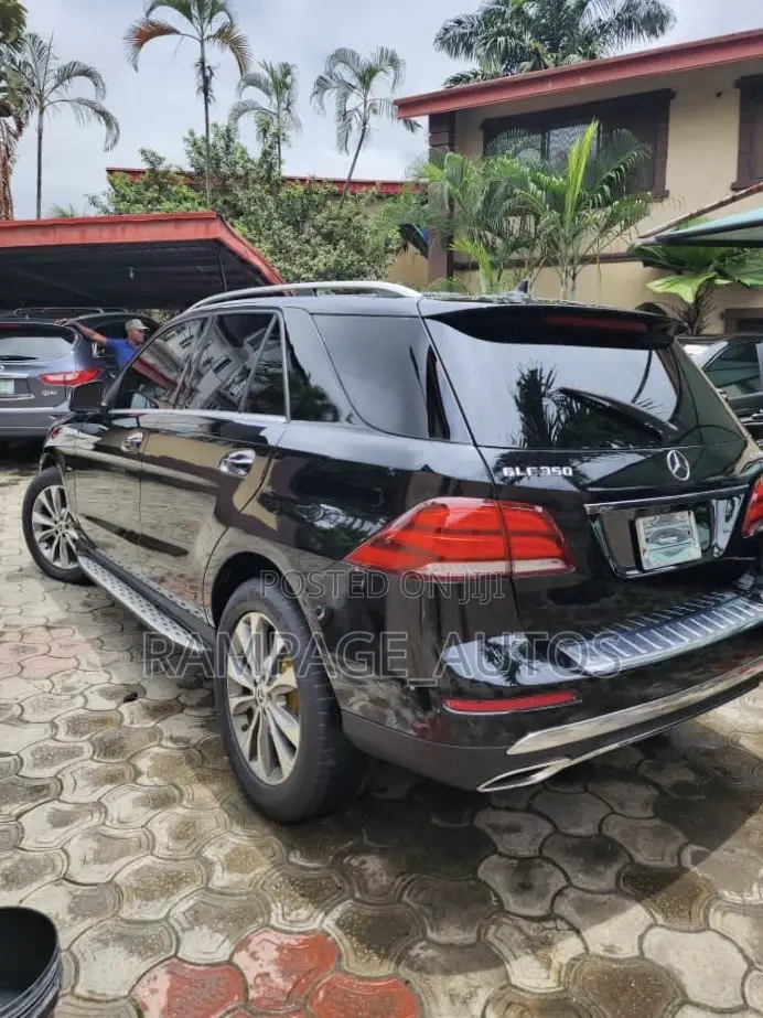 Mercedes-Benz M Class 2013 Black