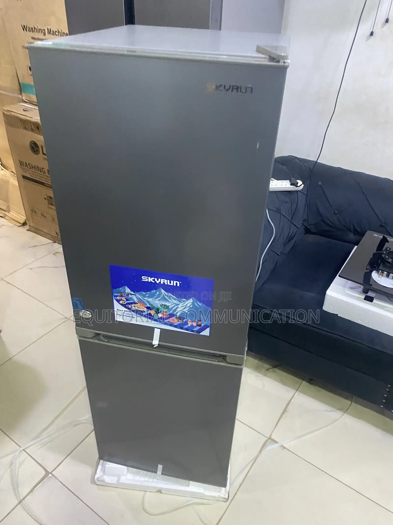 SKYRUN 170L Bottom Freezer Refrigerator for Daily Storage