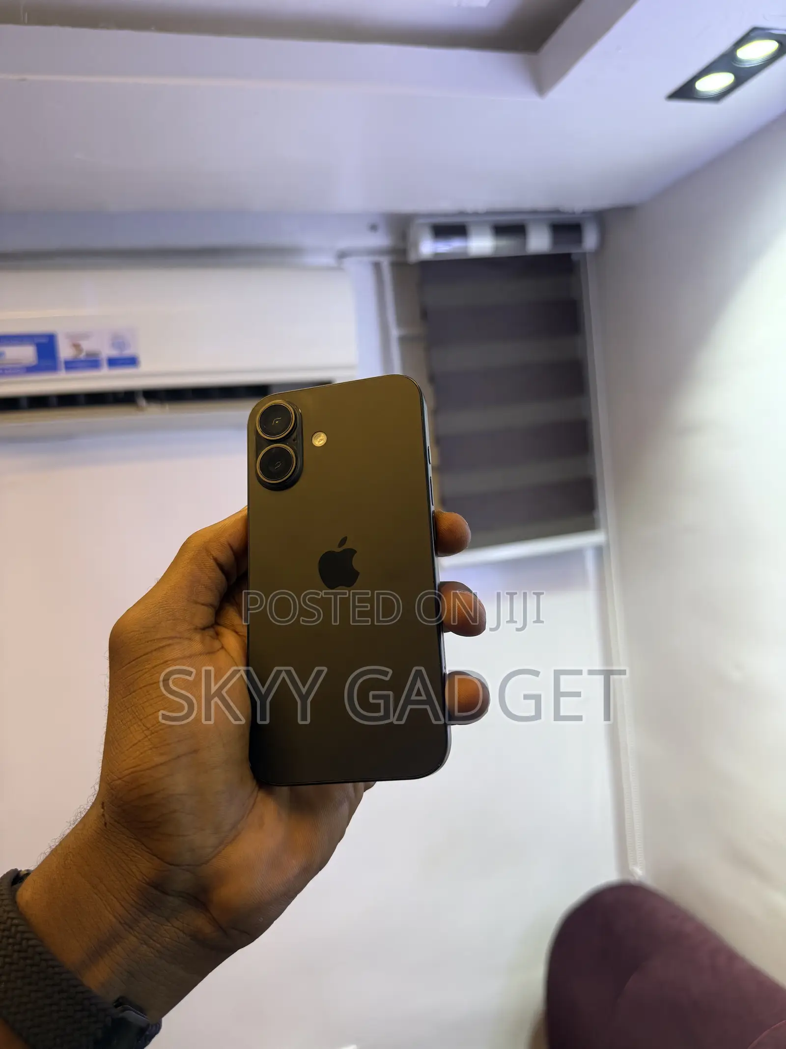 Apple iPhone 16 256 GB Black