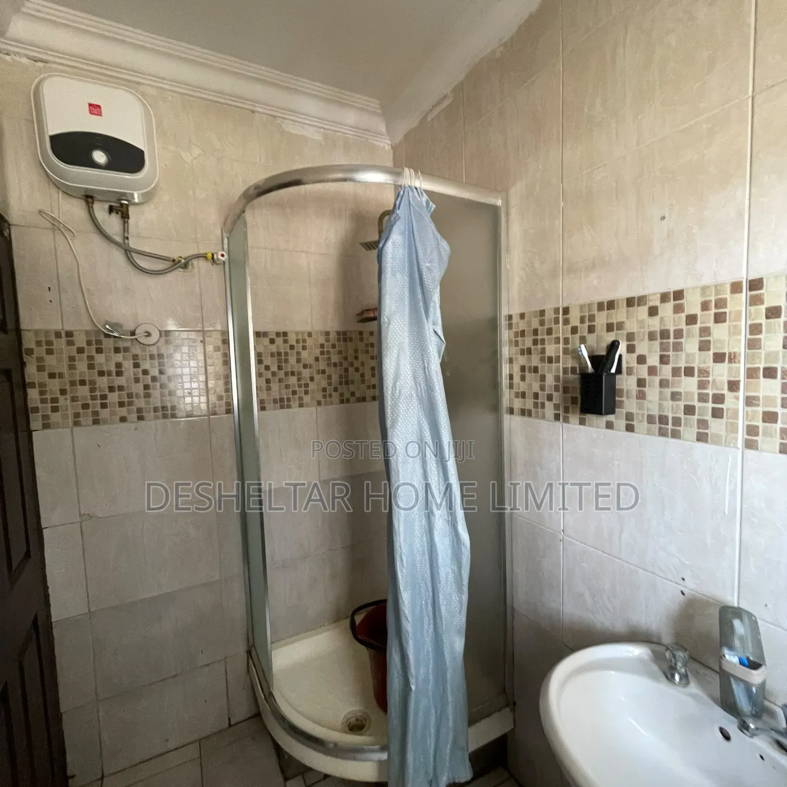 1bdrm Shared Apartment in Southern View Estate, Chevron for rent